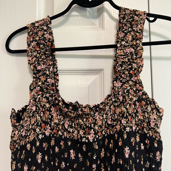 American Eagle Romper - Picture 2 of 5